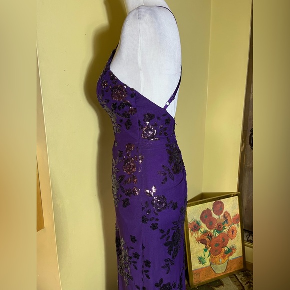 SPEECHLESS sz 3 Long Maxi Gown Spaghetti Strap Sequin Netting Monochrome $89 NEW - Picture 7 of 16